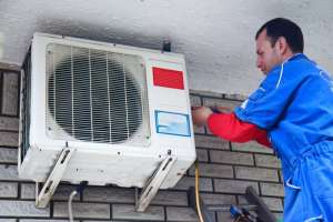 24/7 and Emergency HVAC Near Canyon Crest, CA | Air Conidtioning and Heating Contractors